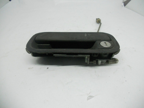 Maçaneta Externa Dianteira Esquerda Gm Corsa 1994 A 2001