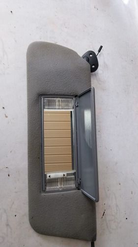 Quebrasol Parasol Esquerdo Jeep Laredo Sport 97 Com Luz