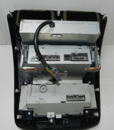 Moldura Rádio Am/fm Cd/usb Comando Ar Honda City Fit 09/15