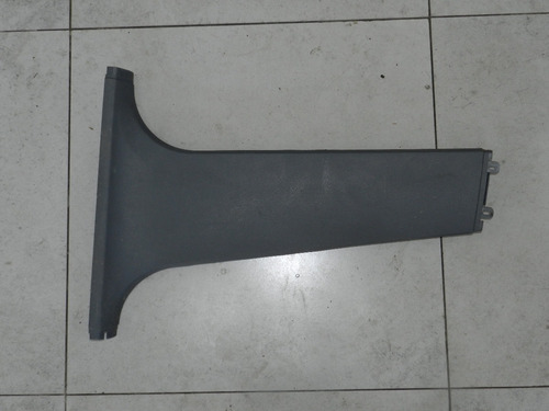 Moldura Coluna Central Inferior Esquerda Ford Focus