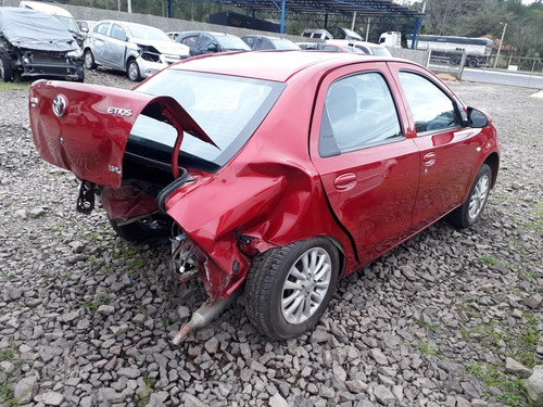 Ty Etios Sedan 1.5 96cvs Flex 2016 Vendido Em Peças Rs Cai