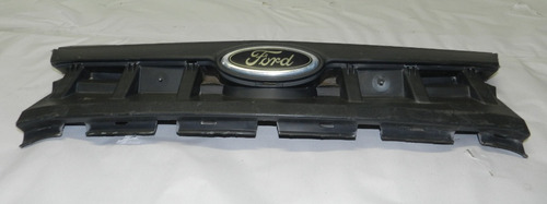 Grade Superior Central Dianteira Frontal Ford Fiesta 10/14