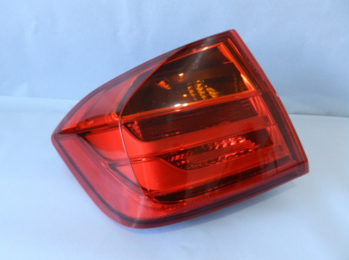 Lanterna Canto Esquerdo Bmw 320i 2013 A 2015 725989307