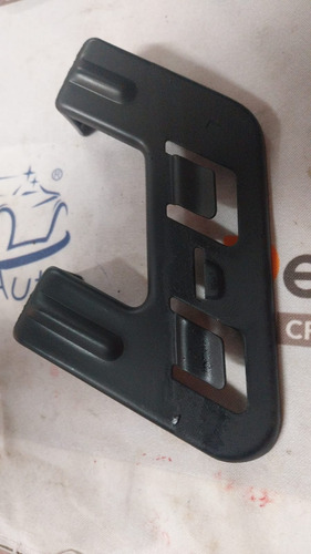 Guia Farol Dianteiro Esquerdo Kia Sportage 865811f000