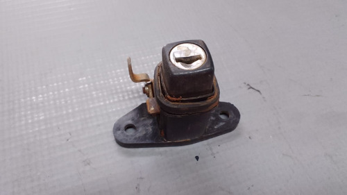 Miolo Tampa Traseira Fiat Uno 1994 A 1999    24237