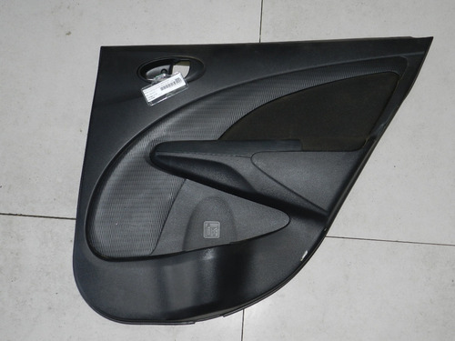 Forro Porta Traseira Direita Toyota Etios 2016 2017 A 2020