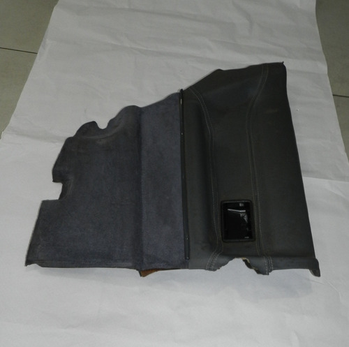 Forro Lateral Traseiro Esquerdo Vw Santana 90/96 2p Detalhe