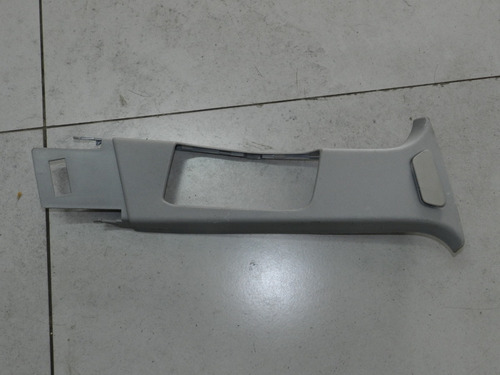 Moldura Coluna Cinto Dianteiro Direito Vectra 06/11 13223744