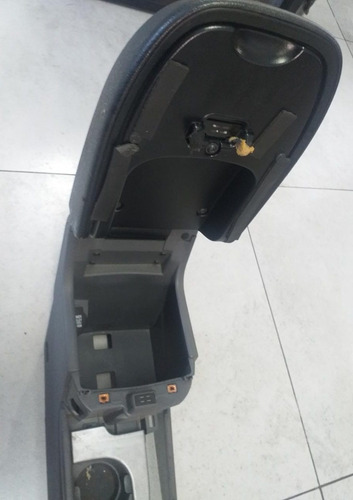 Console Central Ford Focus 2.0 2008/09 8m51r045m62ac32n4