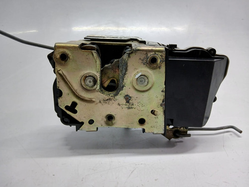 Fechadura Dianteira Direita Citroen Xsara Picasso 2001 A 12