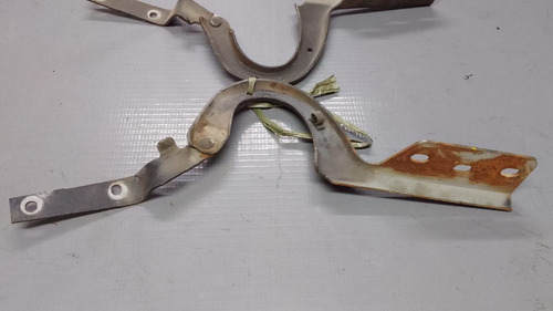 Par Braço Do Capô Ford Fiesta Ano 1997 A 2004. 23694