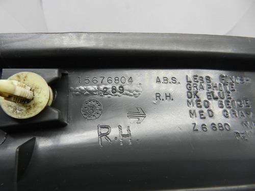 Moldura Coluna Porta Traseira Direita Gm Blazer S10 95/00 