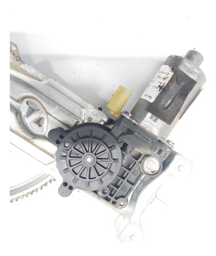 Maquina Vidro Porta Dianteira Direita Gm Zafira 2001 A 2012