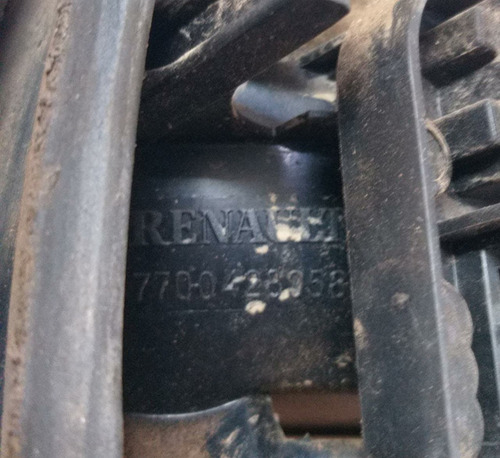 Lanterna Traseira Esquerda Renault Megane 1999 A 2004
