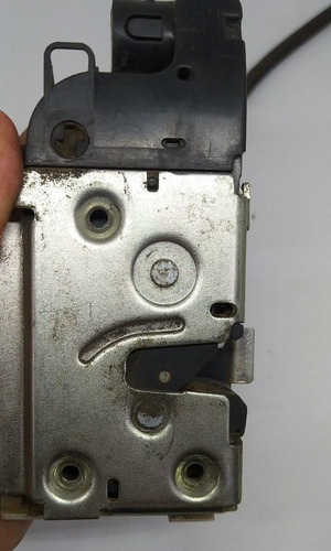 Fechadura Dianteira Esquerda Citroen C3 1.6 2009 46982980