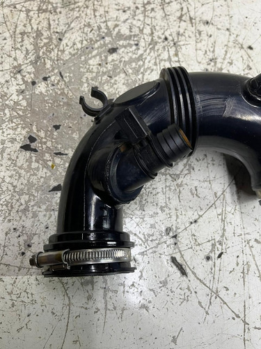 Mangueira Filtro Ar  Mercedes C180 1.6 16v Turbo 2018
