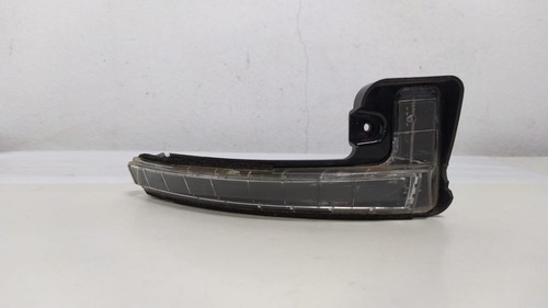 Lanterna Direita Do Pisca Alerta Retrovisor Fiat Toro
