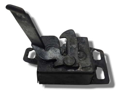 Fechadura Capô Vw Logus 1994 (al) 557823507