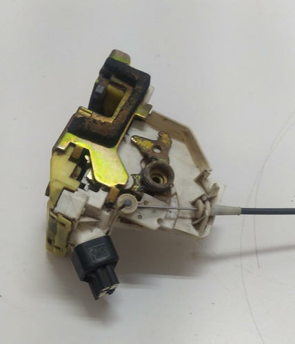 Fechadura Traseira Esquerda Ford Focus 2001 Xs41a26413bh
