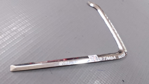 Friso Direito Acabamento Farol Milha Strada 15...   23934