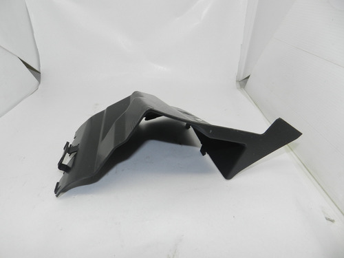 Guia Defletor Para-choque Dianteiro Lado Direit Duster 12/20