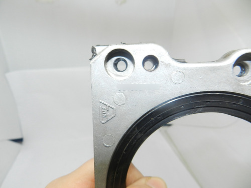 Flange Retentor Motor Traseiro Peugeot 307 Citroen C4