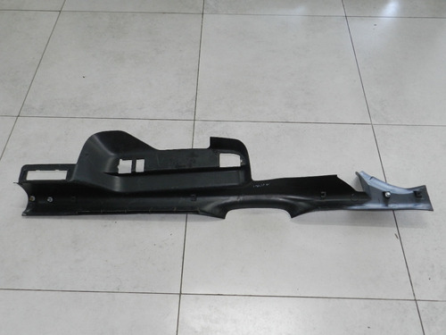 Acabamento Soleira Direita Gm Astra 1999 A 2011 93283521