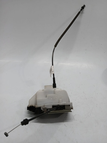 Fechadura Da Porta Dianteira Direita Citroen C3 2003 A 2012