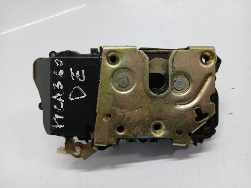 Fechadura Dianteira Esquerda Citroen Xsara Picasso 2001 A 12