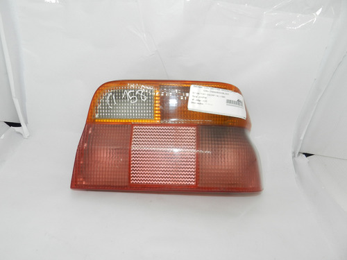 Lanterna Traseira Direita Ford Escort Verona 93/96 Detalhe