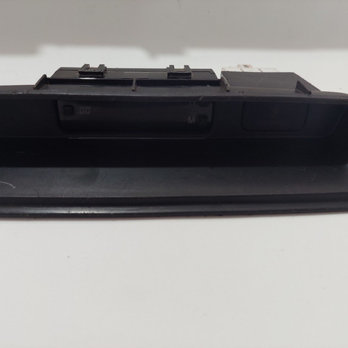 Relógio Digital Painel Com Moldura Hilux Sw4 2005 A 2012