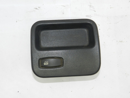 Botão Trava Porta Renault Sandero 2007 A 2013 8200606510