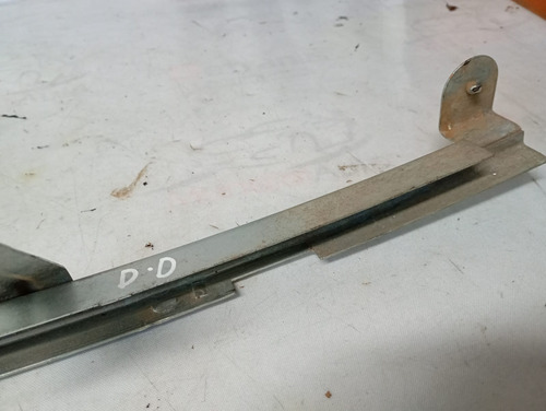 Guia Vidro Porta Dianteira Direita Ford Ka 1.0 2008/13 12748