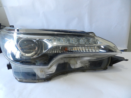 Farol Direito Com Led Toyota Hilux Sw4 2016 A 2020 Detalhe