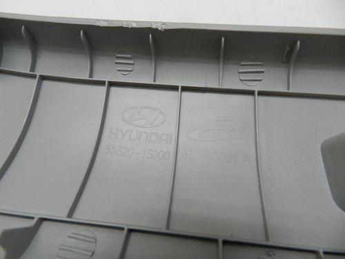 Moldura Coluna Para-brisa Lado Direito Hyundai Hb20 13/19