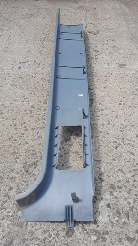 Moldura Coluna Cinto Sprinter 1997/2011 Lado Direito