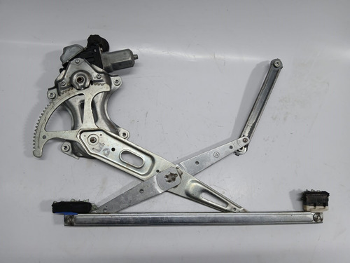 Maquina Vidro Porta Dianteira Esquerda Toyota Prius 12 A 15