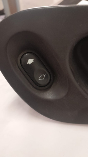 Moldura Botão Maçaneta Int Lado Direito Mondeo 94/00 Detalhe