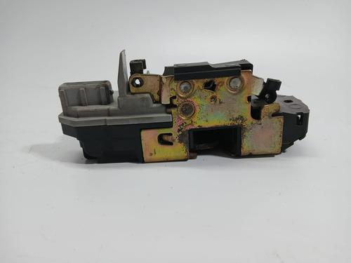 Fechadura Porta Traseira Esquerda Peugeot 206 207 1999 A 14
