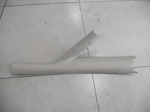 Acabamento Coluna Para-brisa Lado Direito Gm Zafira 01/12