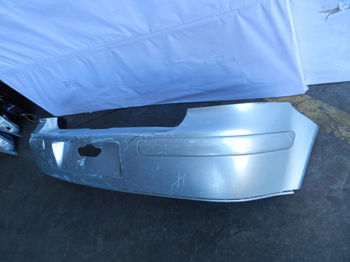 Para-choque Traseiro Vw Golf Sapão 99/06 Detalhe 1j6807421c