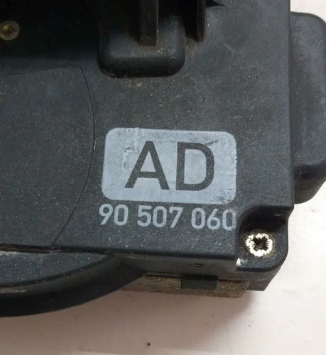 Fechadura Dianteira Direita Gm Vectra 1997 A 2005 90507060