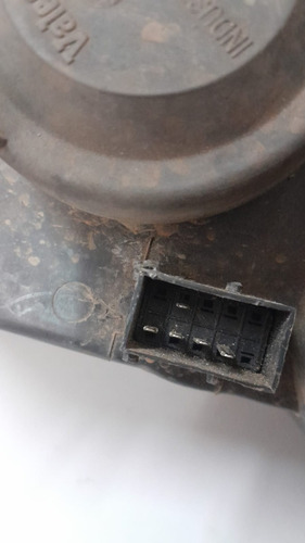 Farol Lado Direito Gm Meriva 2005 0203310 Com Detalhe