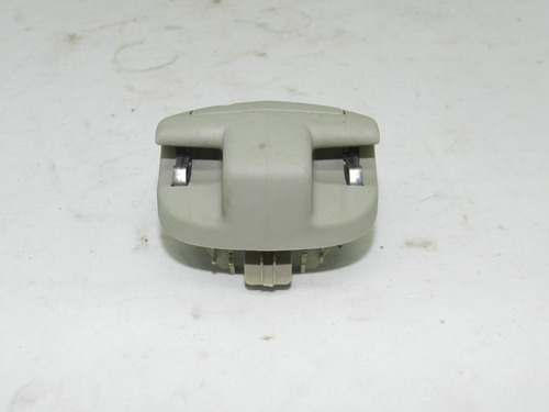 Suporte Quebra-sol Renault Megane 2005 A 2013 8200262288
