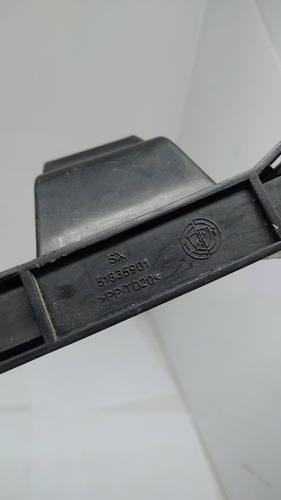 Canaleta Guia Vidro Tras Esq Fiat Uno Vivace 2012 51835901