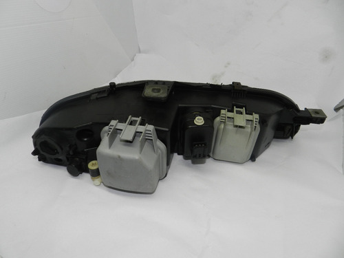 Farol Esquerdo Vidro Mascara Negra Fiat Marea 99/05 88201557