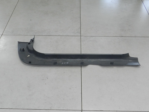 Acabamento Soleira Dianteira Esquerda Renault Clio 01 A 2003