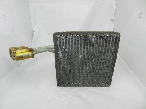 Evaporador Ar Condicionado Com Válvula Vw Golf 99/03 662975a