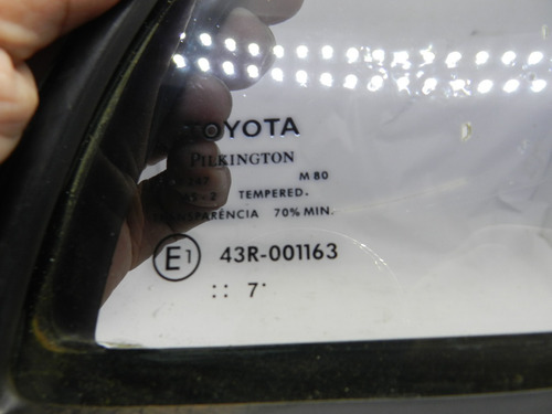 Vidro Fixo Traseiro Direito Toyota Corolla 03/08 43r001163