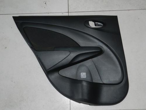 Forro Porta Traseira Esquerda Toyota Etios 2016 A 2020